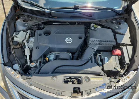 2015 Nissan Altima 2.5 z USA, uszkodzony, nr VIN 1N4AL3AP4FC288787